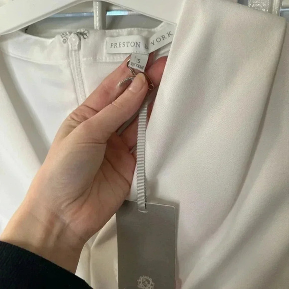 White tie front blouse - Picture 3 of 3